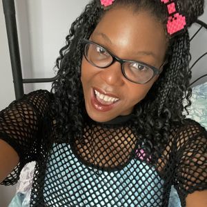 Meet your Posher, Deborah